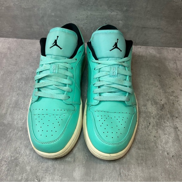 Nike Air Jordan 1 Low Hyper Turquoise 553558-304 Mens sz 9 - turquoise - Picture 2 of 6